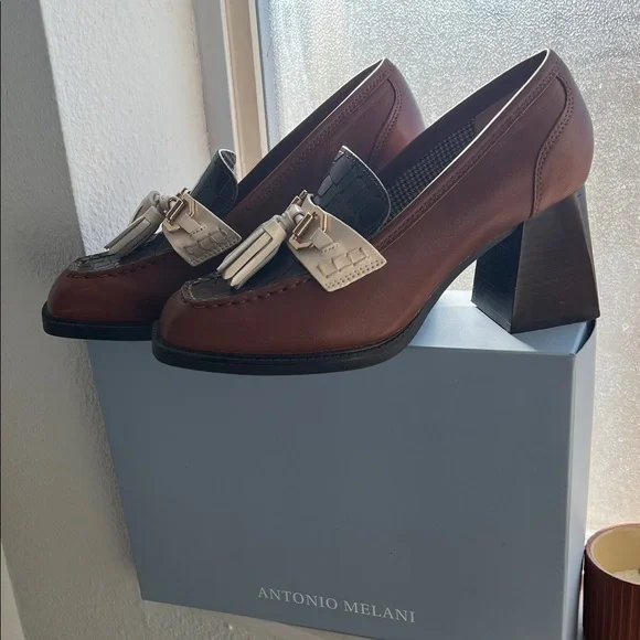 Antonio Melani Brown and White Block Heel - Picture 1 of 8